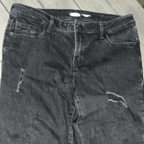 OLD Navy 8 SHORT Pop Icon Skinny Mid Rise - Picture 2 of 9